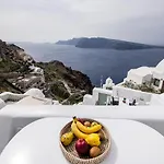 Ambi Santorini Villa
