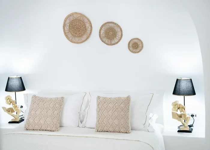 Ambi Santorini Villa *