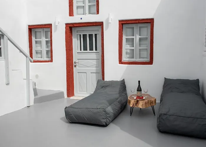 Vila Ambi Santorini *